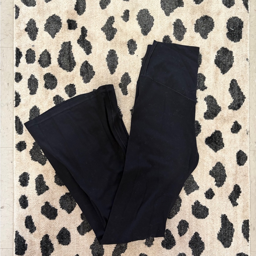 Crossover flare leggings.